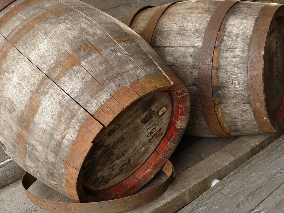 Strong and Bold: Top-Rated Barrel Proof Bourbons You Need to Try