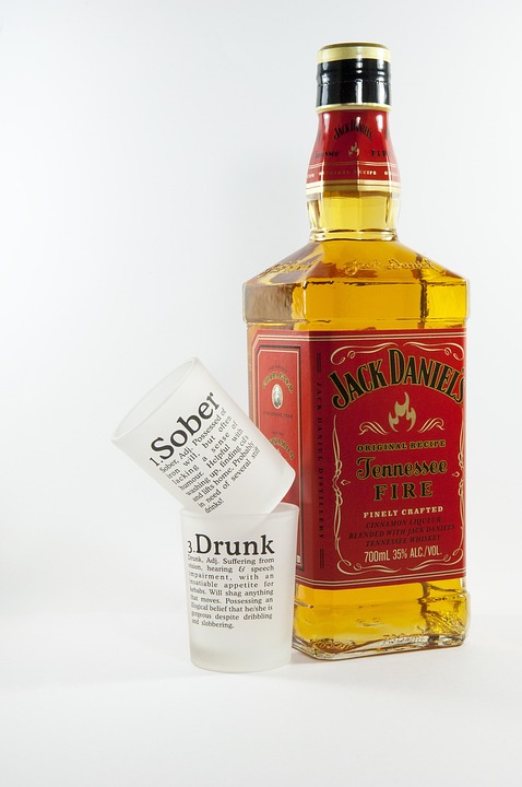 Sip Like a Pro: Essential Tasting Notes for the Bourbon Enthusiast