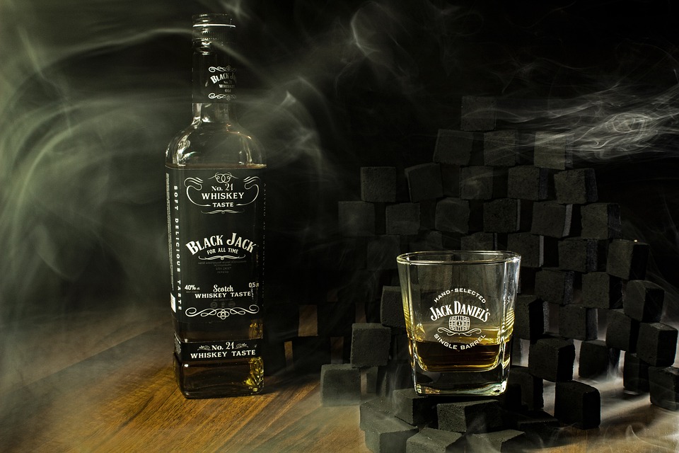 Crafting Cocktails: High-Proof Bourbon Recipes for the Adventurous Sipper