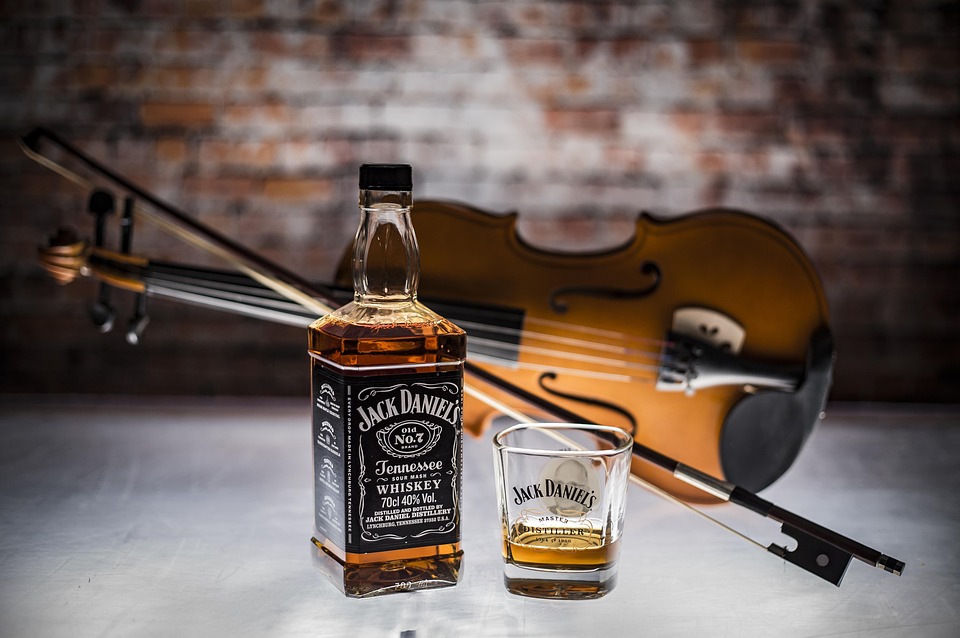 Beyond the Bottle: The Influence of Environmental Factors on Bourbon Aging